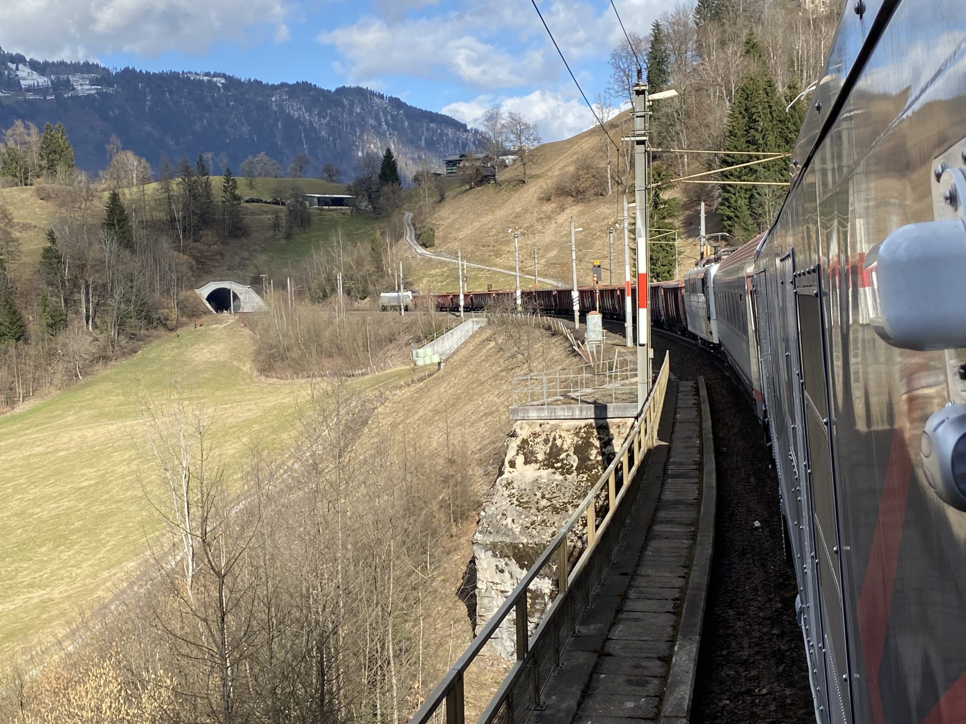 Lokomotion F Hrt Probefahrten Mit Stadler Euro Lokomotive Am